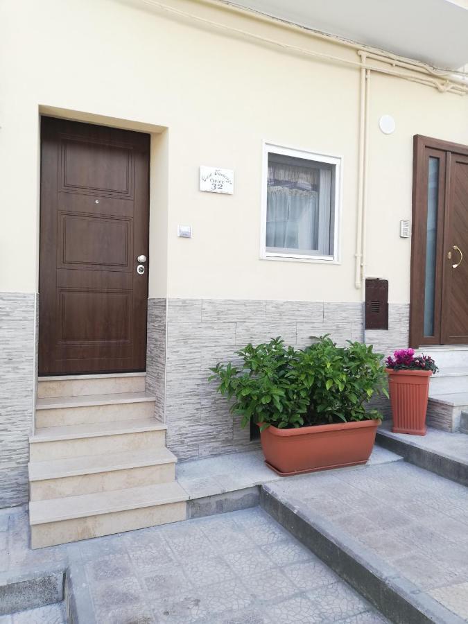 Casa Vacanze Civico 32 Монтескальозо Экстерьер фото
